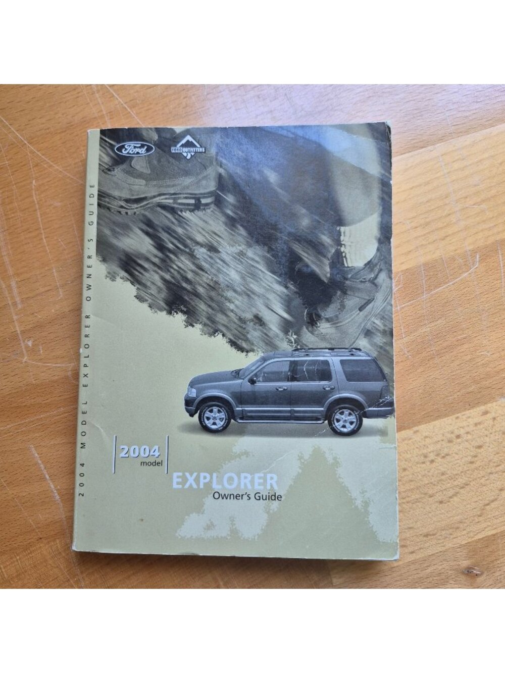 2004 Ford Explorer Owners Guide‎ Manual